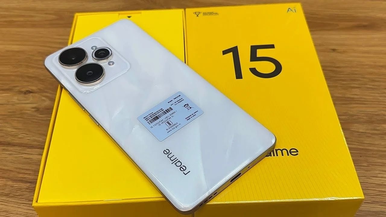 Realme 15